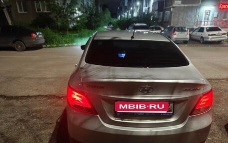 Hyundai Solaris II рестайлинг, 2015 год, 850 000 рублей, 9 фотография