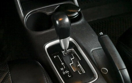 Mitsubishi Outlander III рестайлинг 3, 2014 год, 1 200 000 рублей, 11 фотография