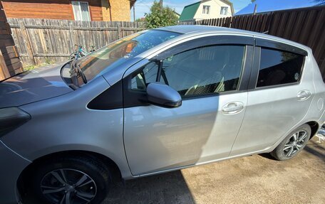 Toyota Vitz, 2013 год, 620 000 рублей, 7 фотография
