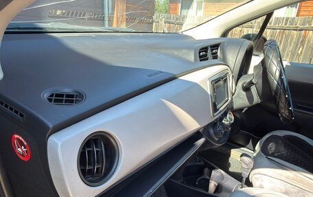 Toyota Vitz, 2013 год, 620 000 рублей, 19 фотография