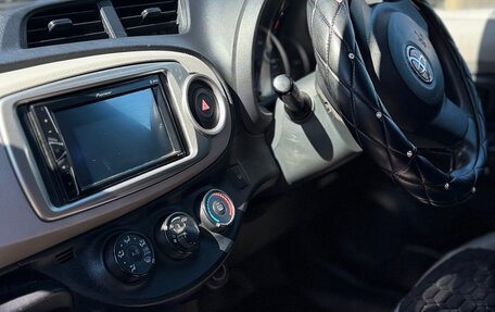 Toyota Vitz, 2013 год, 620 000 рублей, 21 фотография