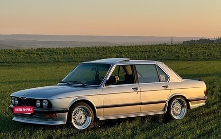 BMW 5 серия, 1985 год, 520 000 рублей, 2 фотография