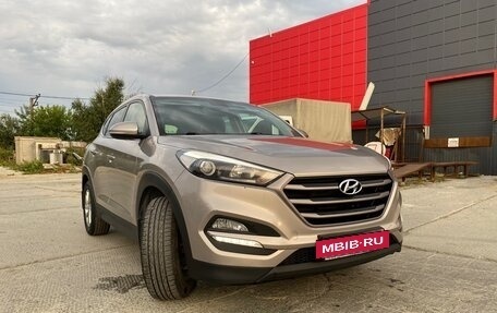 Hyundai Tucson III, 2016 год, 1 600 000 рублей, 2 фотография