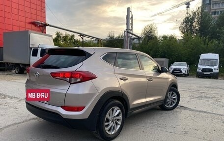Hyundai Tucson III, 2016 год, 1 600 000 рублей, 12 фотография