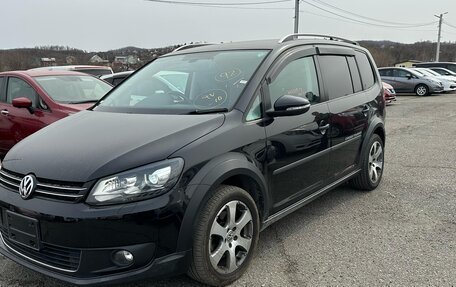 Volkswagen Touran III, 2012 год, 1 250 000 рублей, 1 фотография
