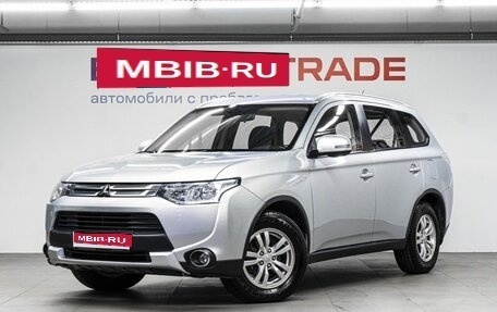 Mitsubishi Outlander III рестайлинг 3, 2014 год, 1 699 000 рублей, 1 фотография