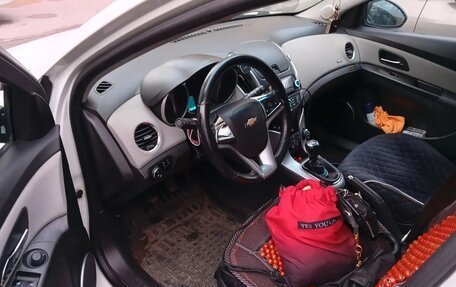 Chevrolet Cruze II, 2013 год, 615 000 рублей, 5 фотография