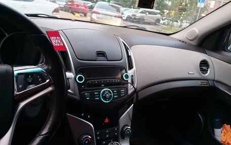 Chevrolet Cruze II, 2013 год, 615 000 рублей, 7 фотография
