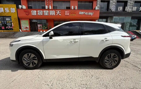 Nissan Qashqai, 2023 год, 1 650 000 рублей, 4 фотография