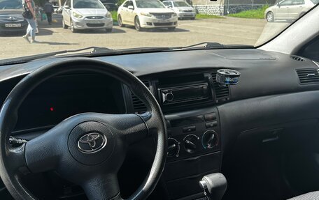Toyota Corolla, 2005 год, 650 000 рублей, 4 фотография