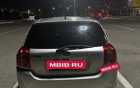 Toyota Corolla, 2005 год, 650 000 рублей, 3 фотография