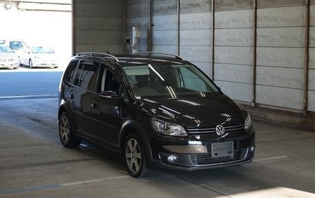 Volkswagen Touran III, 2012 год, 1 250 000 рублей, 21 фотография
