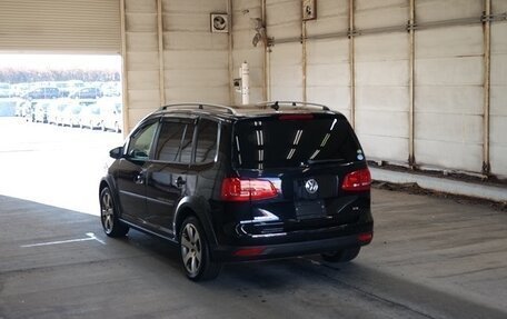 Volkswagen Touran III, 2012 год, 1 250 000 рублей, 22 фотография