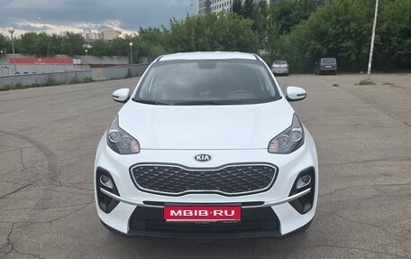 KIA Sportage IV рестайлинг, 2019 год, 2 450 000 рублей, 1 фотография