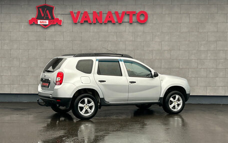 Renault Duster I рестайлинг, 2014 год, 915 000 рублей, 4 фотография