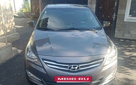 Hyundai Solaris II рестайлинг, 2014 год, 980 000 рублей, 2 фотография