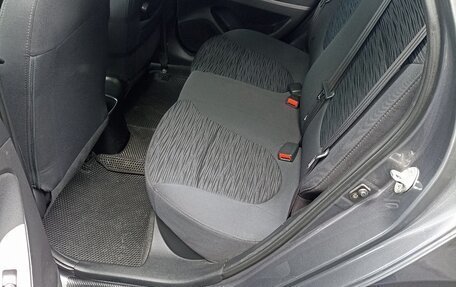 Hyundai Solaris II рестайлинг, 2014 год, 980 000 рублей, 5 фотография