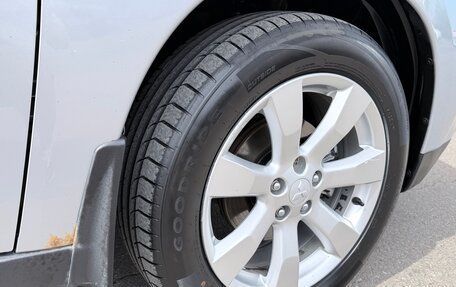 Mitsubishi Outlander III рестайлинг 3, 2012 год, 1 200 000 рублей, 24 фотография