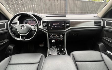 Volkswagen Teramont I, 2018 год, 2 830 000 рублей, 9 фотография