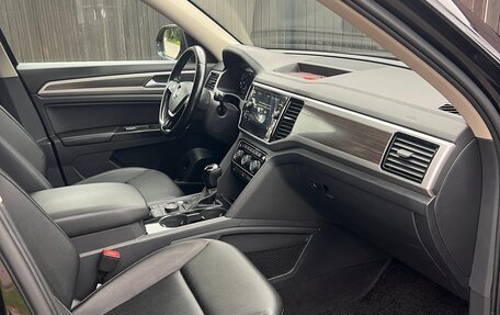Volkswagen Teramont I, 2018 год, 2 830 000 рублей, 11 фотография