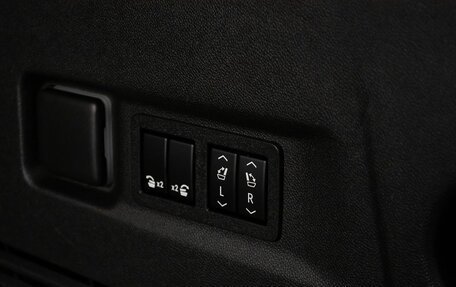 Chevrolet Suburban, 2023 год, 11 499 000 рублей, 30 фотография