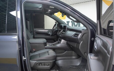 Chevrolet Suburban, 2023 год, 11 499 000 рублей, 27 фотография
