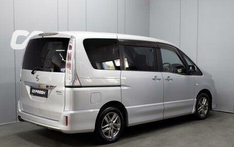 Nissan Serena IV, 2010 год, 1 120 000 рублей, 2 фотография