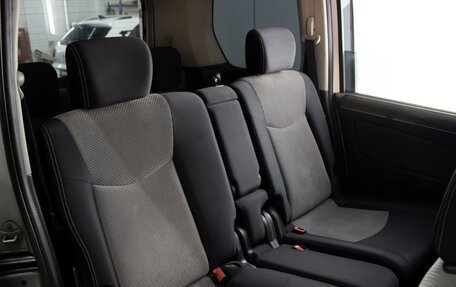 Nissan Serena IV, 2010 год, 1 120 000 рублей, 7 фотография