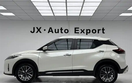 Nissan Kicks I, 2023 год, 1 350 000 рублей, 4 фотография