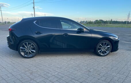 Mazda 3, 2019 год, 1 650 000 рублей, 4 фотография