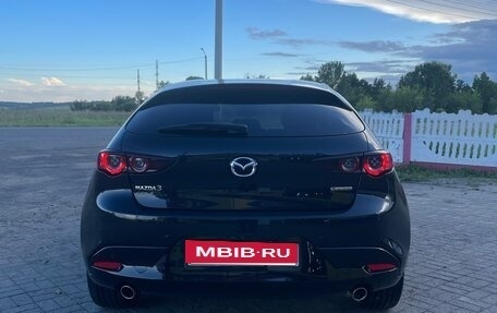 Mazda 3, 2019 год, 1 650 000 рублей, 3 фотография