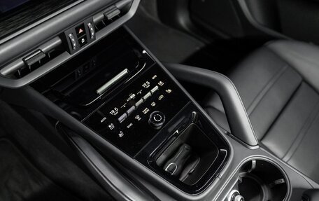 Porsche Cayenne III, 2025 год, 16 990 000 рублей, 14 фотография