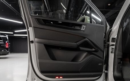 Porsche Cayenne III, 2025 год, 16 990 000 рублей, 12 фотография