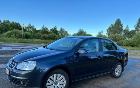 Volkswagen Jetta VI, 2010 год, 820 000 рублей, 4 фотография