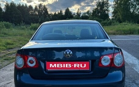 Volkswagen Jetta VI, 2010 год, 820 000 рублей, 5 фотография