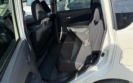 Daihatsu Move VI рестайлинг, 2013 год, 400 000 рублей, 10 фотография