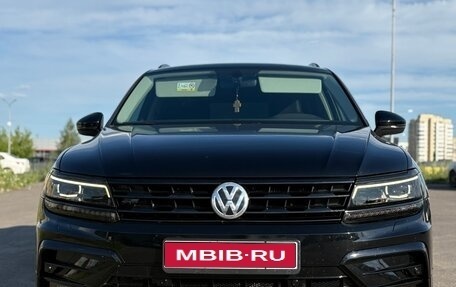 Volkswagen Tiguan II, 2017 год, 2 500 000 рублей, 1 фотография