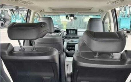 Honda Odyssey IV, 2022 год, 4 200 000 рублей, 12 фотография