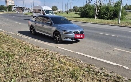 Skoda Superb III рестайлинг, 2018 год, 1 890 000 рублей, 9 фотография