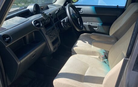Toyota bB I рестайлинг, 2000 год, 280 000 рублей, 5 фотография