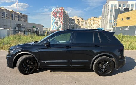 Volkswagen Tiguan II, 2017 год, 2 500 000 рублей, 11 фотография