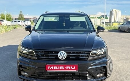 Volkswagen Tiguan II, 2017 год, 2 500 000 рублей, 6 фотография