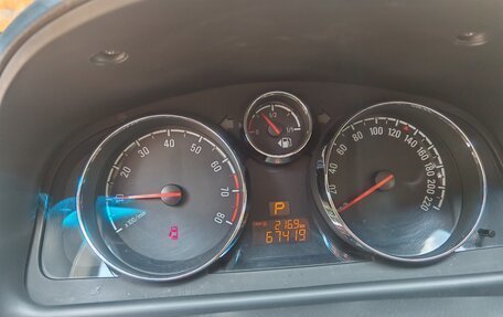 Opel Antara I, 2014 год, 1 610 000 рублей, 13 фотография
