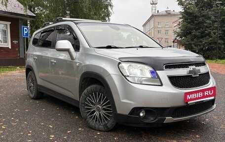 Chevrolet Orlando I, 2012 год, 915 000 рублей, 3 фотография