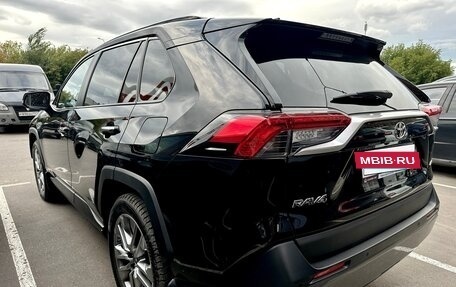 Toyota RAV4, 2021 год, 4 600 000 рублей, 3 фотография
