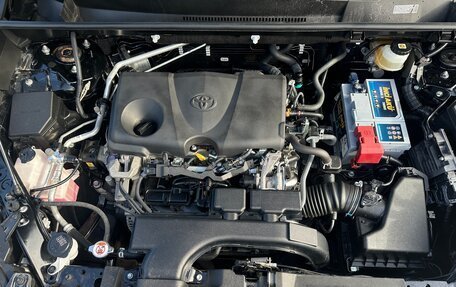Toyota RAV4, 2021 год, 4 600 000 рублей, 9 фотография