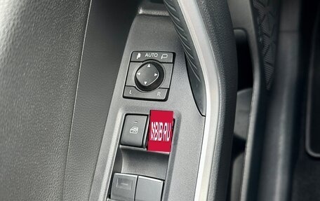 Toyota RAV4, 2021 год, 4 600 000 рублей, 8 фотография