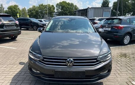Volkswagen Passat B8 рестайлинг, 2022 год, 2 132 000 рублей, 6 фотография