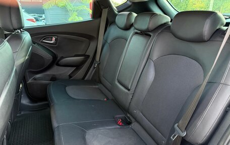 Hyundai ix35 I рестайлинг, 2015 год, 1 300 000 рублей, 22 фотография