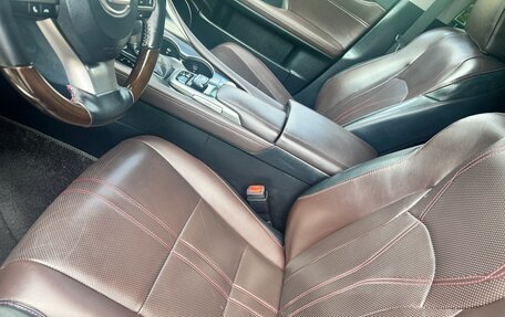Lexus RX IV рестайлинг, 2019 год, 4 150 000 рублей, 7 фотография